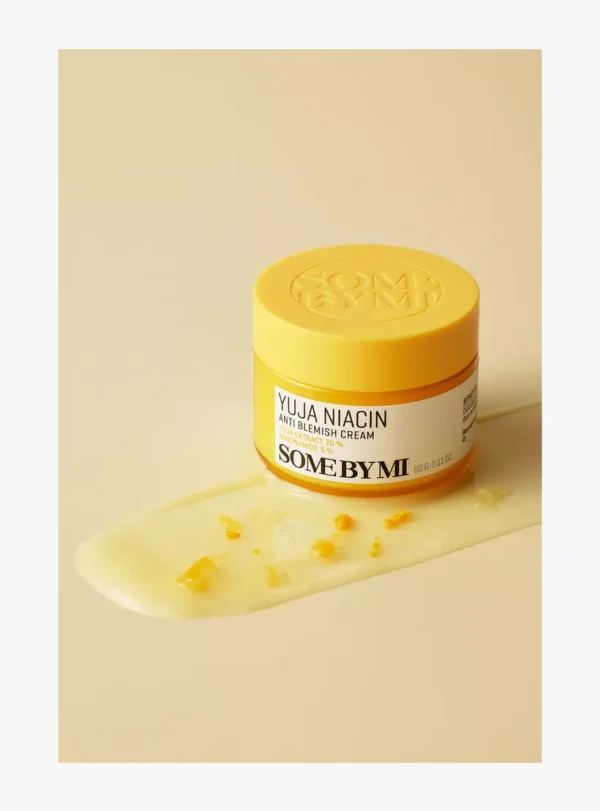 SOME BY MI – Yuja Niacin Brightening Moisture Gel Cream