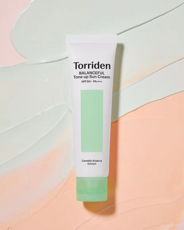 Torriden – Balanceful Cica Tone Up Sun Cream